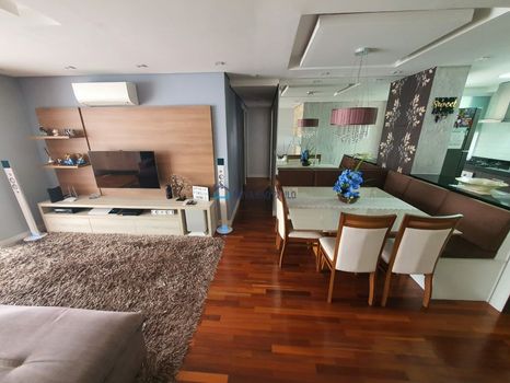Foto 1 do(a) Apartamento de 3 quartos à venda em Vila Campestre, São Paulo