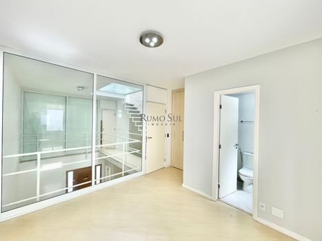 Foto 16 do(a) Casa em Condomínio de 2 quartos à venda em Vila Sofia, São Paulo