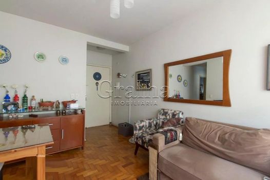 Foto 4 do(a) Apartamento de 2 quartos à venda em Santana, Porto Alegre