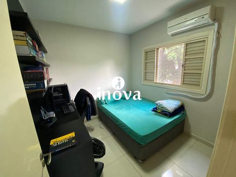 Foto 9 do(a) Apartamento de 3 quartos à venda em Fabrício, Uberaba