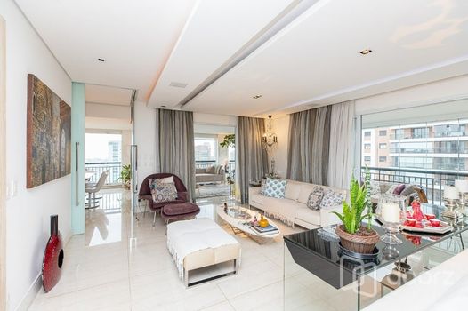 Foto 4 do(a) Apartamento de 3 quartos à venda em Jardim Vila Mariana, São Paulo