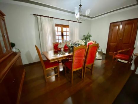 Foto 3 do(a) Casa de 3 quartos à venda em Jardim São Francisco, Jaú
