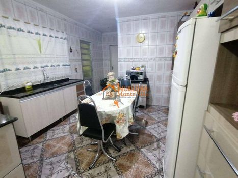 Foto 2 do(a) Casa de 2 quartos à venda em Parque Jurema, Guarulhos