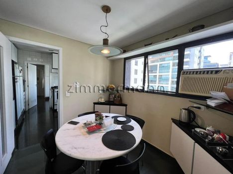 Foto 9 do(a) Apartamento de 4 quartos à venda em Itaim Bibi, São Paulo