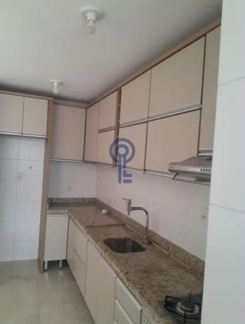 Foto 4 do(a) Apartamento de 2 quartos para alugar em Pantanal, Florianópolis