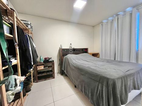 Foto 8 do(a) Apartamento de 2 quartos à venda em Capão Raso, Curitiba