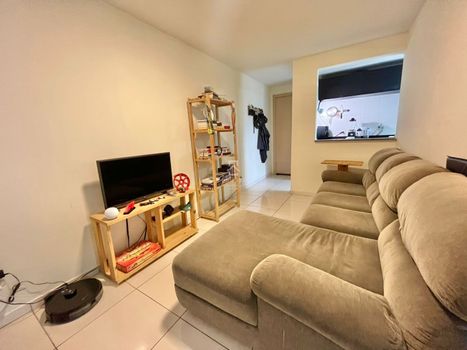 Foto 4 do(a) Apartamento de 2 quartos à venda em Capão Raso, Curitiba