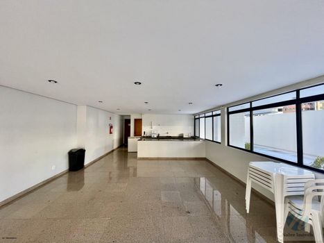 Foto 2 do(a) Apartamento de 3 quartos à venda em Ponta Verde, Maceió