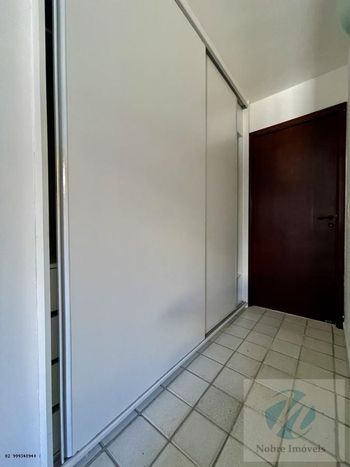 Foto 13 do(a) Apartamento de 3 quartos à venda em Ponta Verde, Maceió
