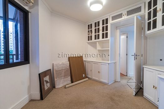 Foto 6 do(a) Apartamento de 3 quartos à venda em Indianópolis, São Paulo