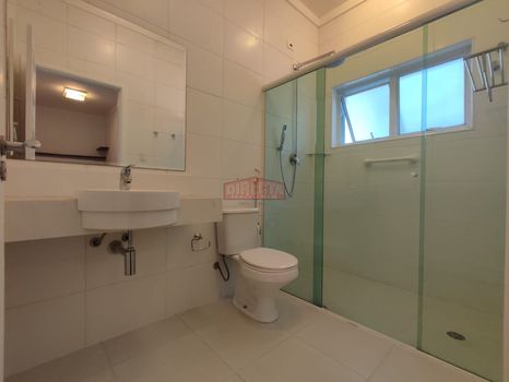Foto 34 do(a) Casa de 3 quartos à venda em Aclimação, São Paulo