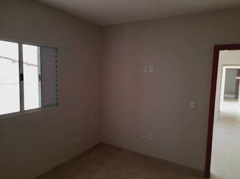 Foto 2 do(a) Casa de 2 quartos à venda em Jardim Los Angeles, Sorocaba