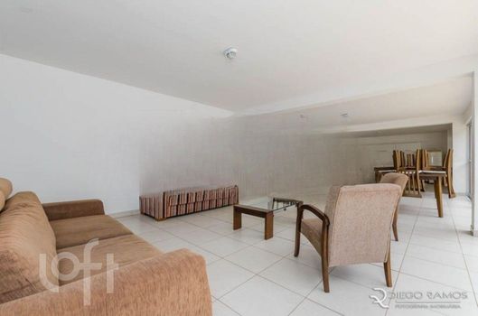 Foto 17 do(a) Apartamento de 2 quartos à venda em Ipanema, Porto Alegre