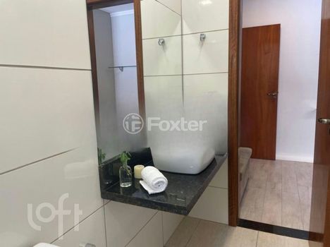 Foto 18 do(a) Casa em Condomínio de 3 quartos à venda em Santo Antônio, Porto Alegre
