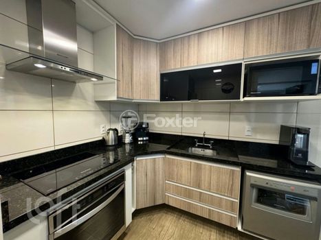 Foto 7 do(a) Casa em Condomínio de 3 quartos à venda em Santo Antônio, Porto Alegre