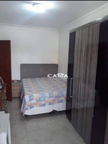 Foto 6 do(a) Casa de 3 quartos à venda em Vila Carlos de Campos, São Paulo