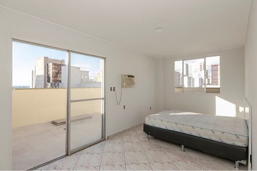 Foto 30 do(a) Apartamento de 1 quartos à venda em Centro Histórico, Porto Alegre