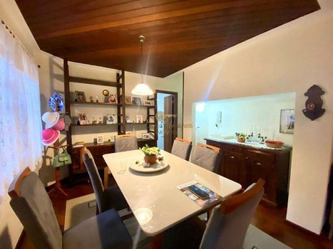 Foto 7 do(a) Casa em Condomínio de 4 quartos à venda em Quebra Frascos, Teresópolis