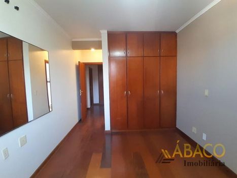 Foto 7 do(a) Apartamento de 3 quartos à venda em Centro, São Carlos