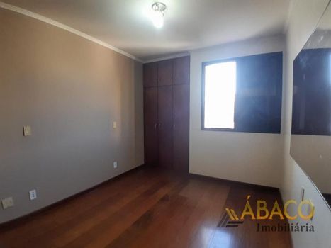 Foto 8 do(a) Apartamento de 3 quartos à venda em Centro, São Carlos