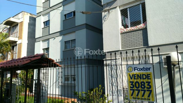 Foto 9 do(a) Apartamento de 3 quartos à venda em Cristal, Porto Alegre