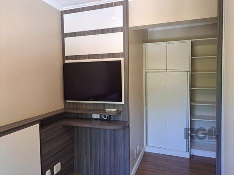 Foto 32 do(a) Apartamento de 3 quartos à venda em Tristeza, Porto Alegre