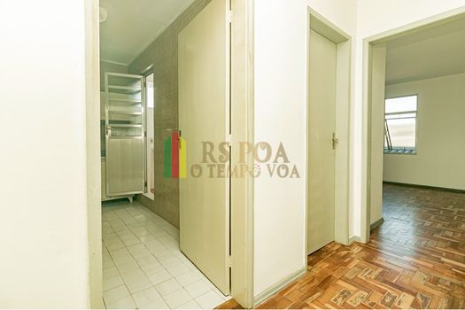 Foto 2 do(a) Apartamento de 1 quartos à venda em Santa Maria Goretti, Porto Alegre
