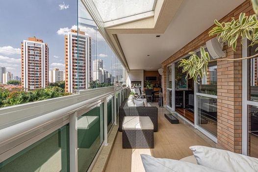 Foto 2 do(a) Apartamento de 4 quartos à venda em Cidade Monções, São Paulo