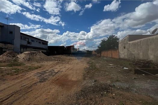 Foto 16 do(a) Terreno false à venda em Vila Monte Alegre, Ribeirão Preto