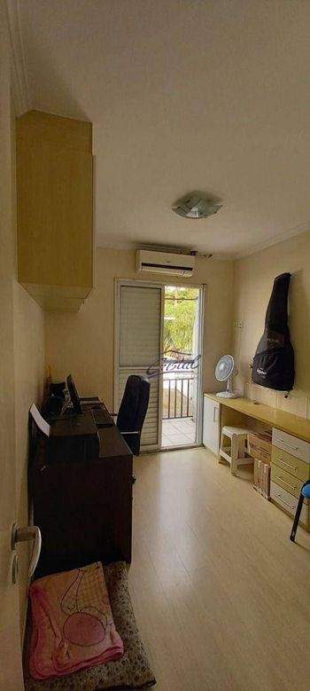 Foto 10 do(a) Casa de 3 quartos à venda em Jardim Rosa Maria, São Paulo