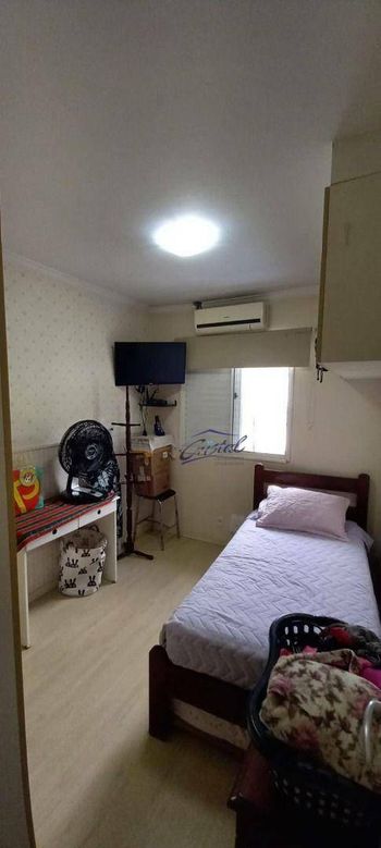 Foto 13 do(a) Casa de 3 quartos à venda em Jardim Rosa Maria, São Paulo