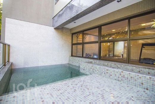 Foto 47 do(a) Apartamento de 3 quartos à venda em Petrópolis, Porto Alegre