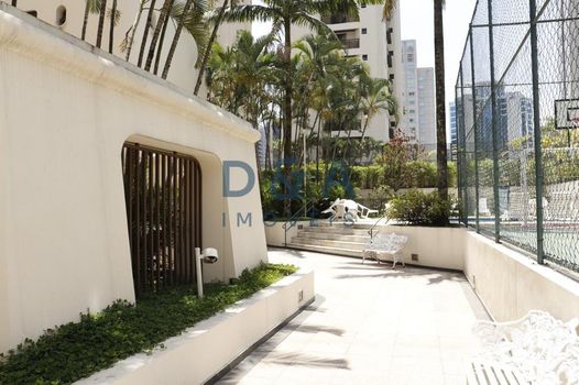 Foto 6 do(a) Apartamento de 4 quartos à venda em Indianópolis, São Paulo