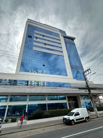 Foto 5 do(a) Sala / Conjunto Comercial false à venda em Estreito, Florianópolis