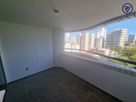 Foto 4 do(a) Apartamento de 3 quartos à venda em Cocó, Fortaleza