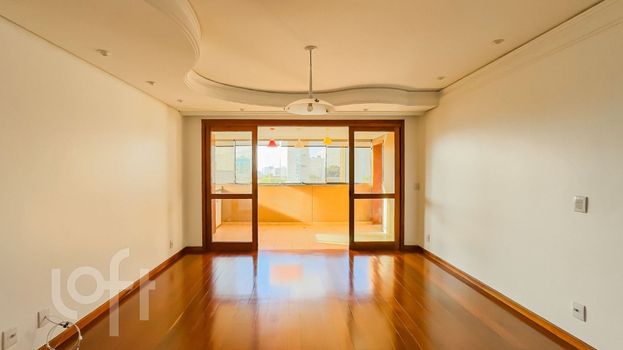 Foto 1 do(a) Apartamento de 3 quartos à venda em Vila Ipiranga, Porto Alegre