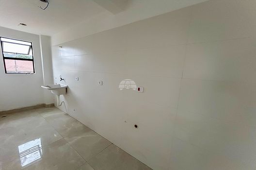 Foto 5 do(a) Apartamento de 3 quartos à venda em Campo Pequeno, Colombo