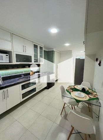 Foto 12 do(a) Apartamento de 4 quartos para alugar em Itapuã, Vila Velha