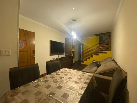 Foto 3 do(a) Casa em Condomínio de 3 quartos à venda em Jardim Jussara, São Paulo