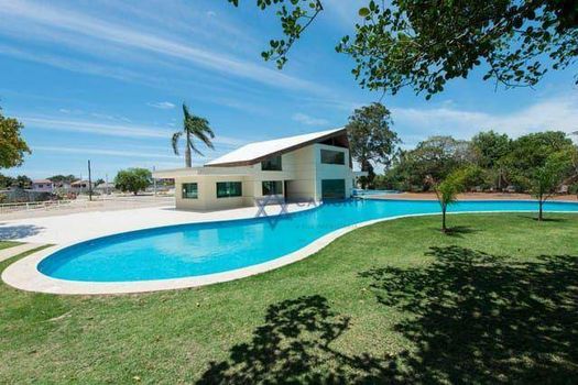 Foto 1 do(a) Casa em Condomínio false à venda em Recanto da Sereia, Guarapari