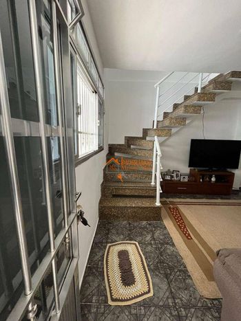 Foto 4 do(a) Casa de 3 quartos à venda em Vila São João, Guarulhos
