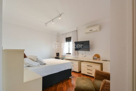 Foto 48 do(a) Apartamento de 4 quartos à venda em Bosque da Saúde, São Paulo