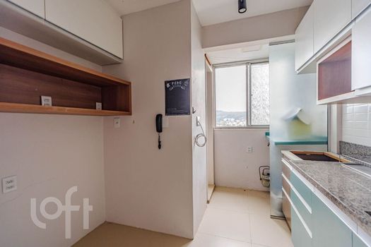 Foto 14 do(a) Apartamento de 2 quartos à venda em Cristal, Porto Alegre