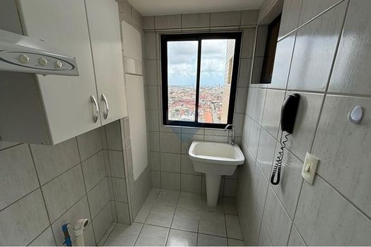 Foto 9 do(a) Apartamento de 2 quartos à venda em Lagoa Nova, Natal