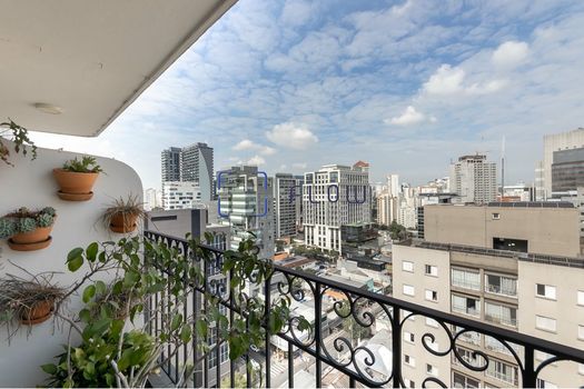 Foto 2 do(a) Cobertura de 2 quartos à venda em Vila Olímpia, São Paulo