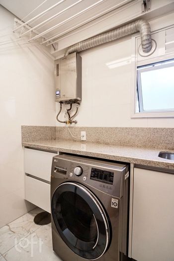 Foto 35 do(a) Apartamento de 3 quartos à venda em São João, Porto Alegre