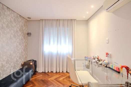 Foto 23 do(a) Apartamento de 3 quartos à venda em São João, Porto Alegre