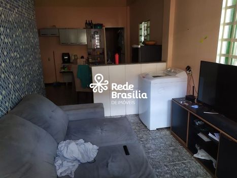 Foto 1 do(a) Casa de 6 quartos à venda em Setor Leste (Vila Estrutural), Brasília