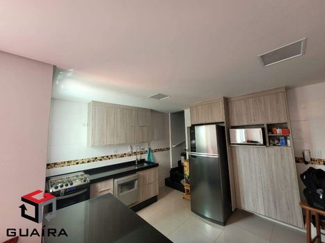 Foto 3 do(a) Cobertura de 2 quartos à venda em Vila Eldízia, Santo André