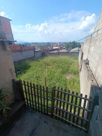 Foto 3 do(a) Terreno false à venda em Jardim Amazonas, Itaquaquecetuba